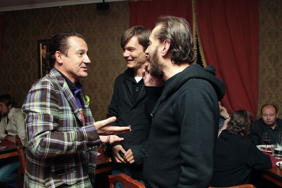 Oleg Menshikov's gastronomic theater "Chemodan"