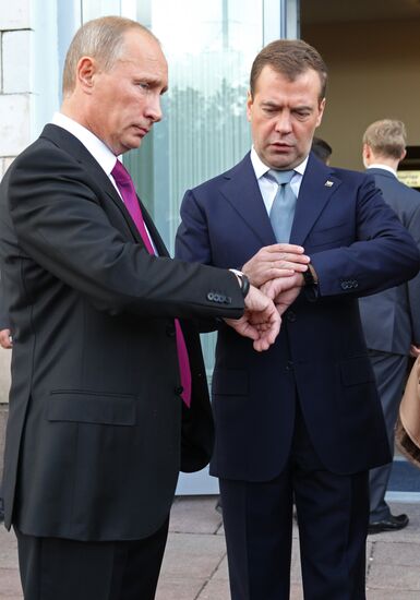 Medvedev and Putin at 7th United Russia Party Conference