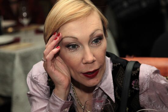 Oleg Menshikov's gastronomic theater "Chemodan"