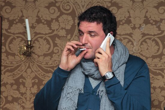 Oleg Menshikov's gastronomic theater "Chemodan"