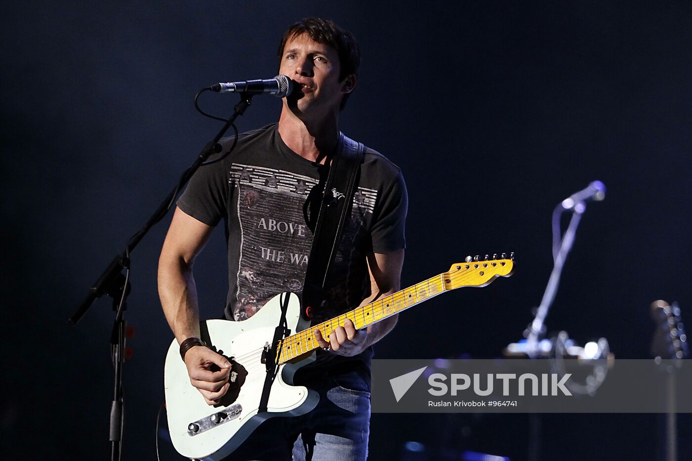 James Blunt performs in Moscow