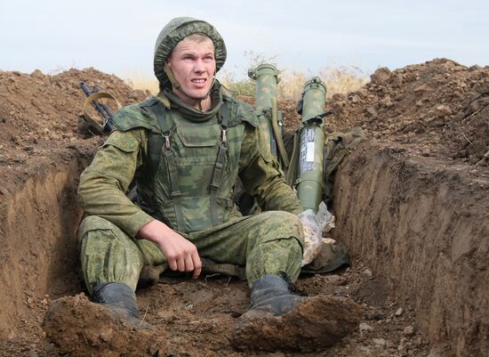 Center 2011 military exercise in Astrakhan Region