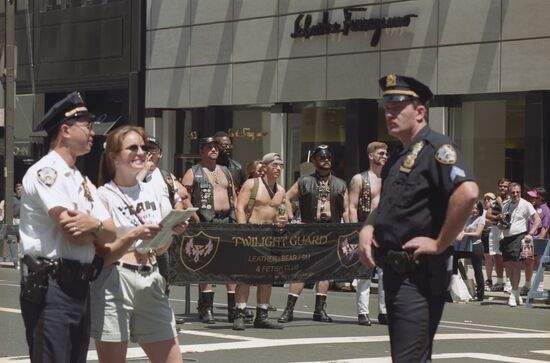 Representatives of Bear gay community