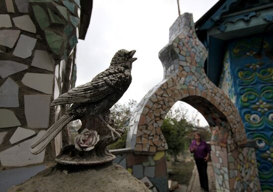 Palace built from consturction waste in Primorye Territory