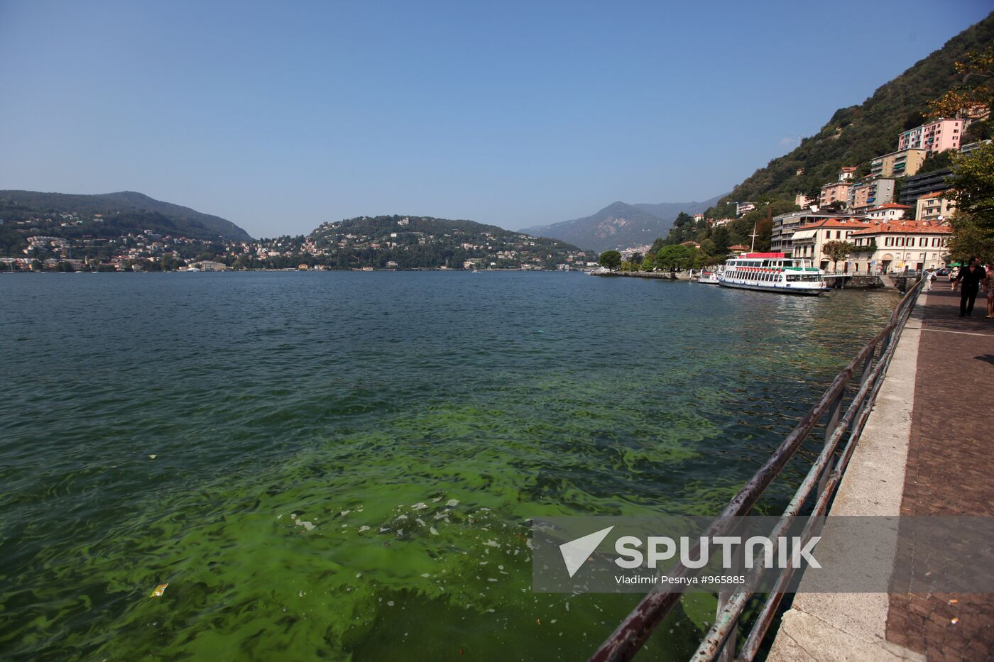 Cities of the world. Como