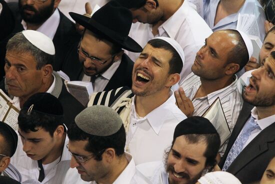 Celebrating Rosh Hashanah, Jewish New Year