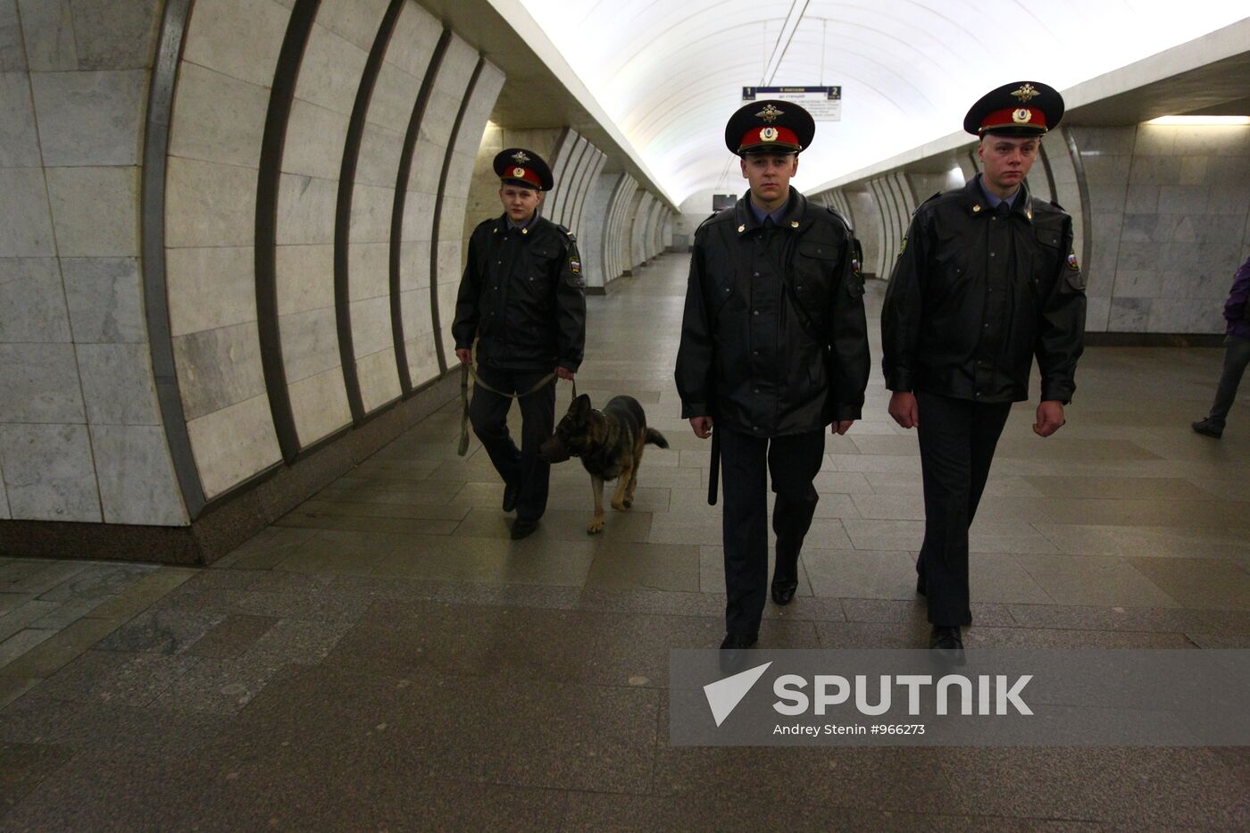 A canine team in the Moscow subway