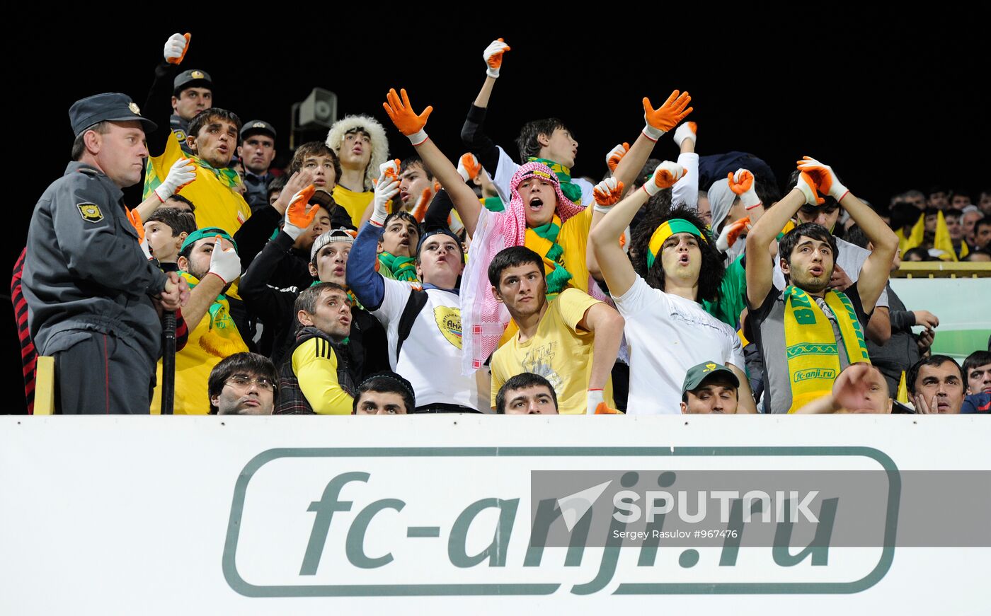 Football RFPL. Match "Anji" - Lokomotiv