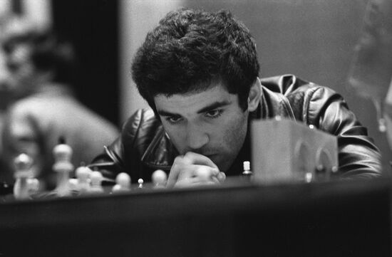 International grand master Garry Kasparov right watches Mikhail