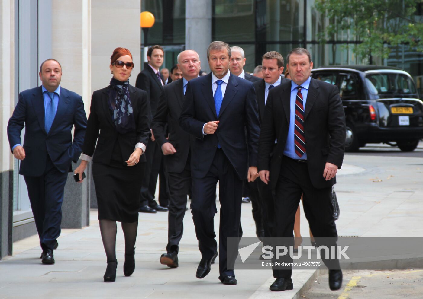 B.Berezovsky and R.Abramovich arrive in High Court in London