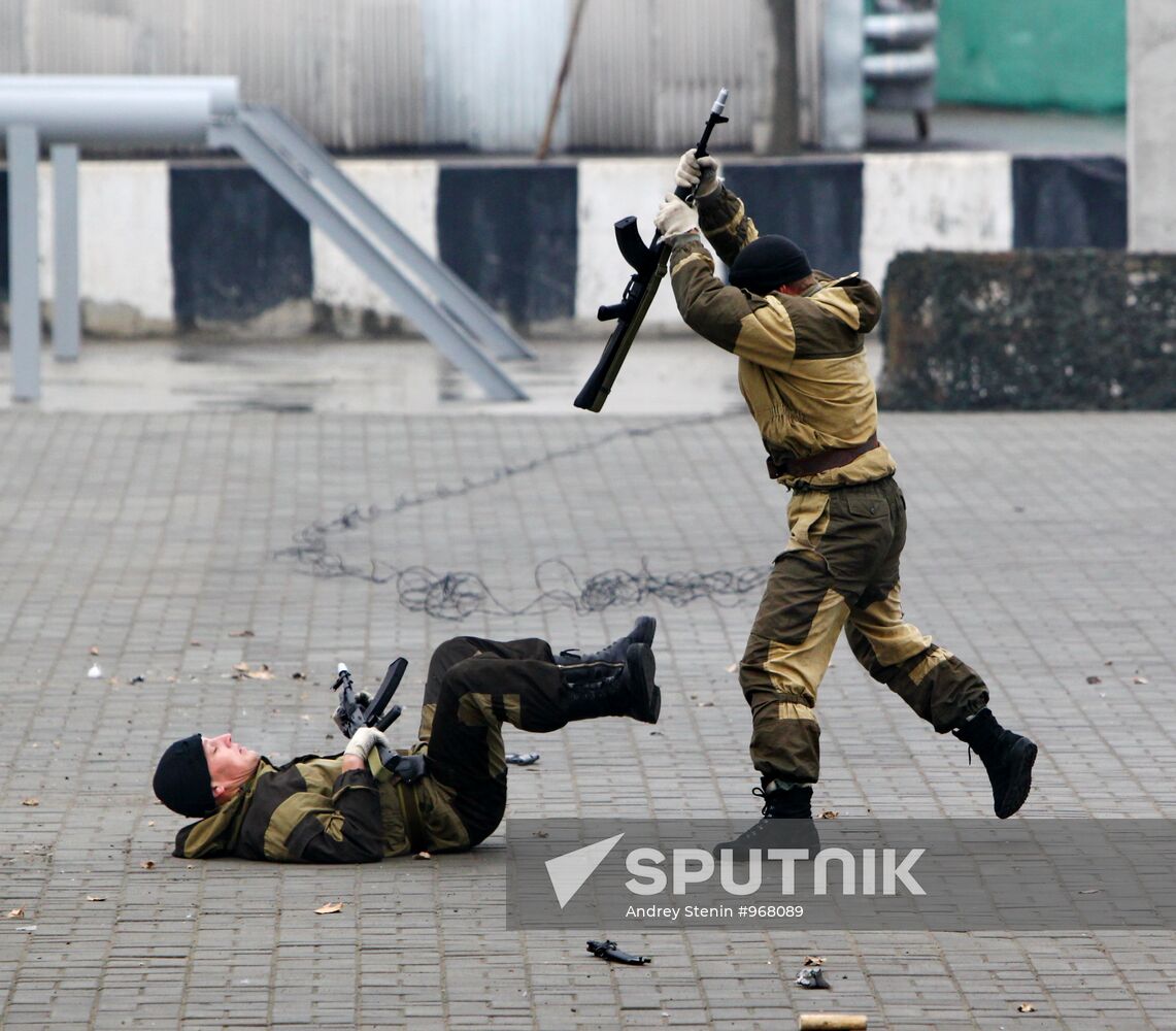 Special tactical exercises celebrate all-Russian OMON police Day