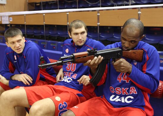 Basketball: Presentation of new CSKA team