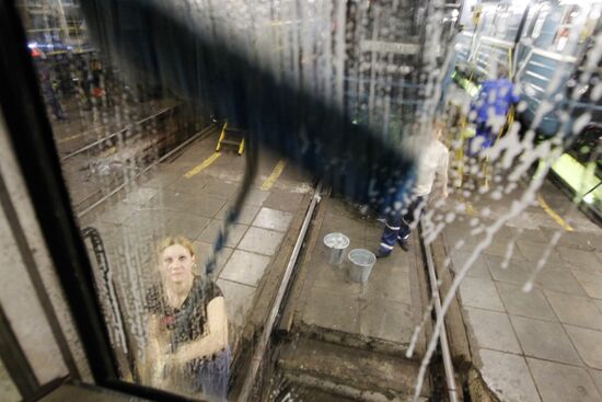 New metro train tested