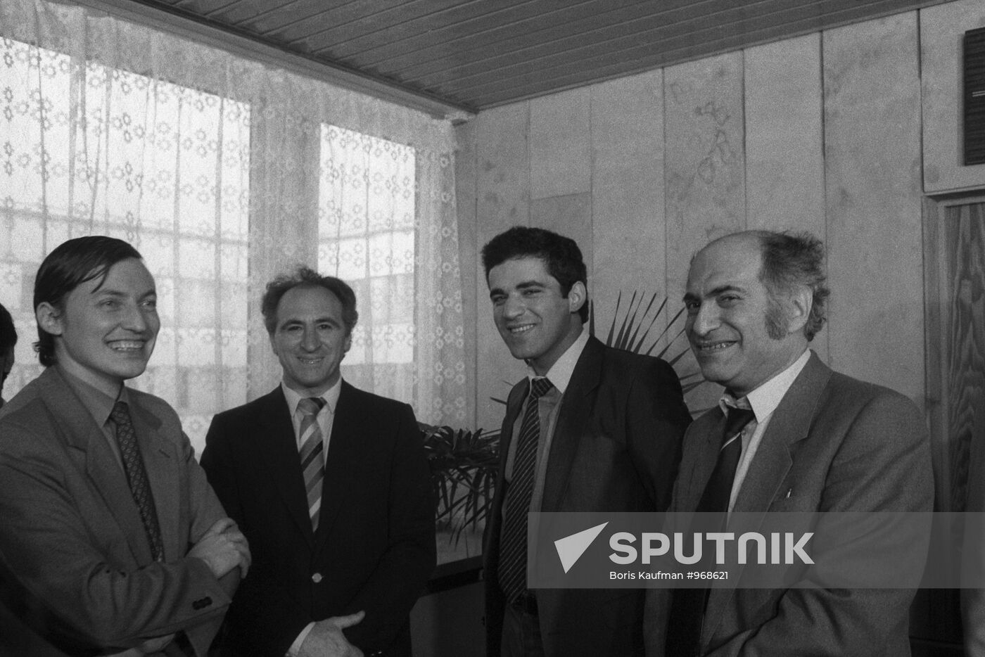 Garry Kasparov  Sputnik Mediabank