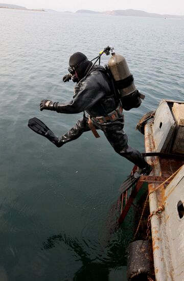 Blasting specialists in a diving rescue squad in Vladivostok
