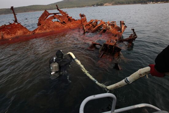 Blasting specialists in a diving rescue squad in Vladivostok