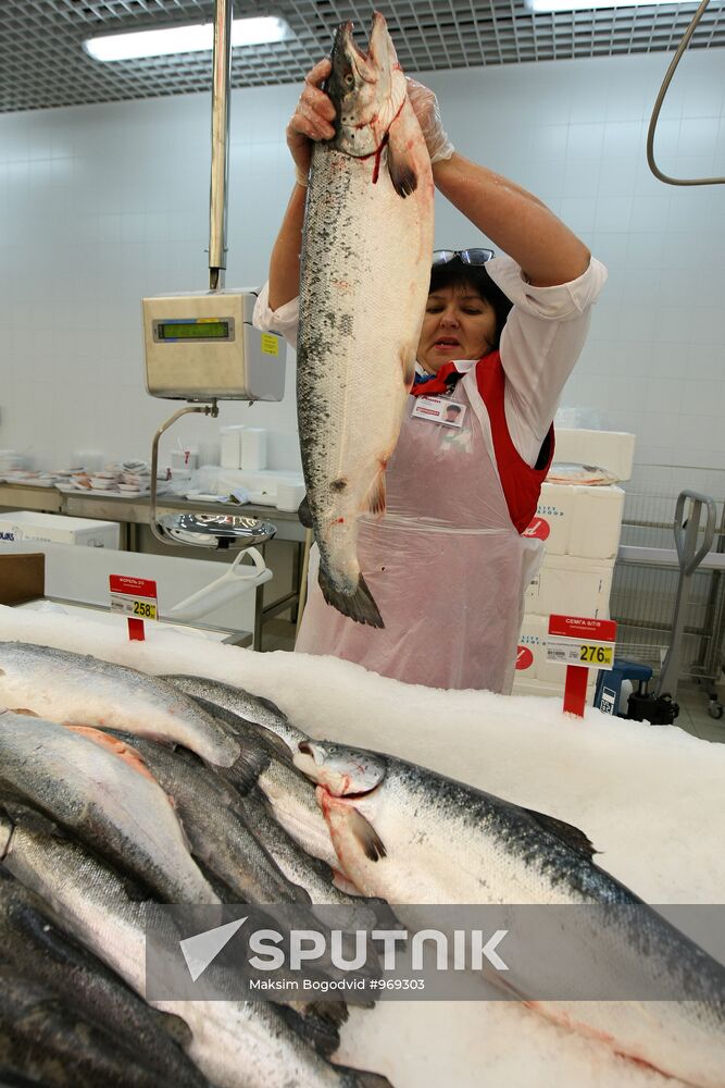 Opening of mega-market "ASHAN Kazan"