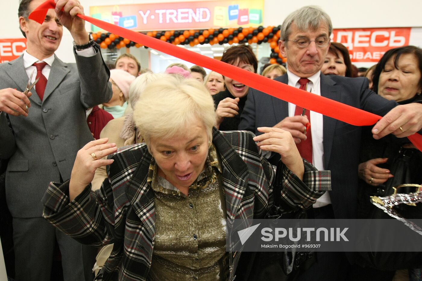 Opening of mega-market "ASHAN Kazan"