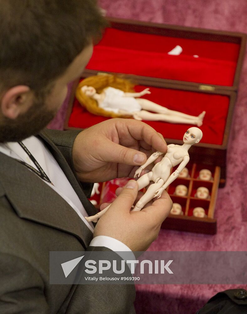 International Doll Salon in Moscow