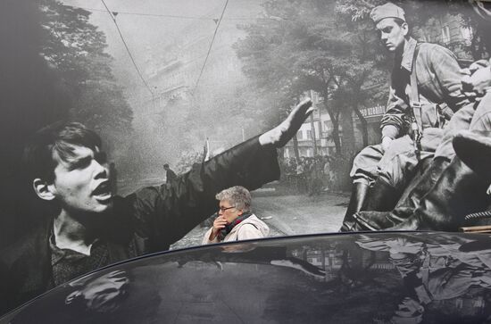 "Invasion of Prague '68" exhibition opens