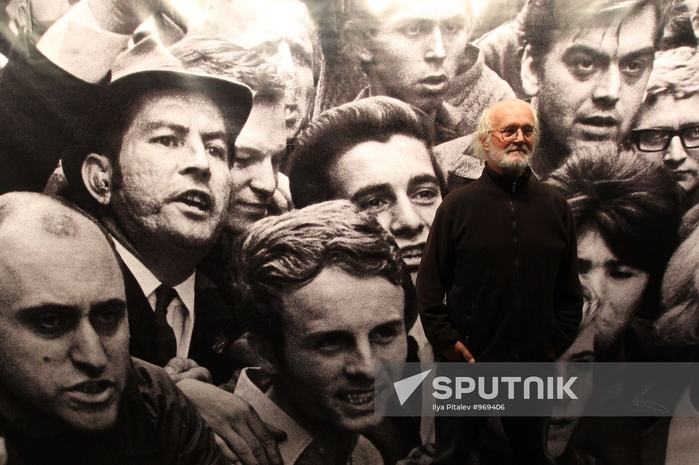 "Invasion of Prague '68" exhibition opens