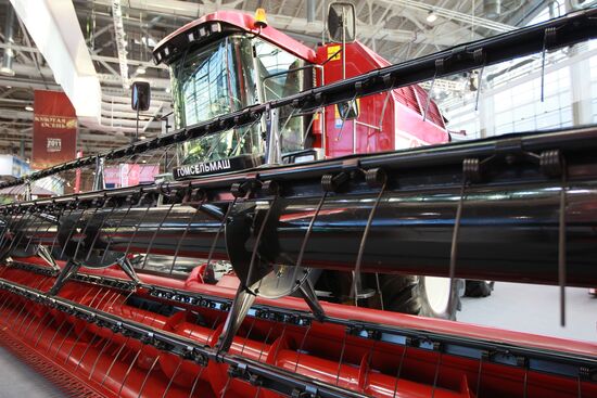 Agro-industrial exhibition "Golden Autumn-2011" opens in Moscow