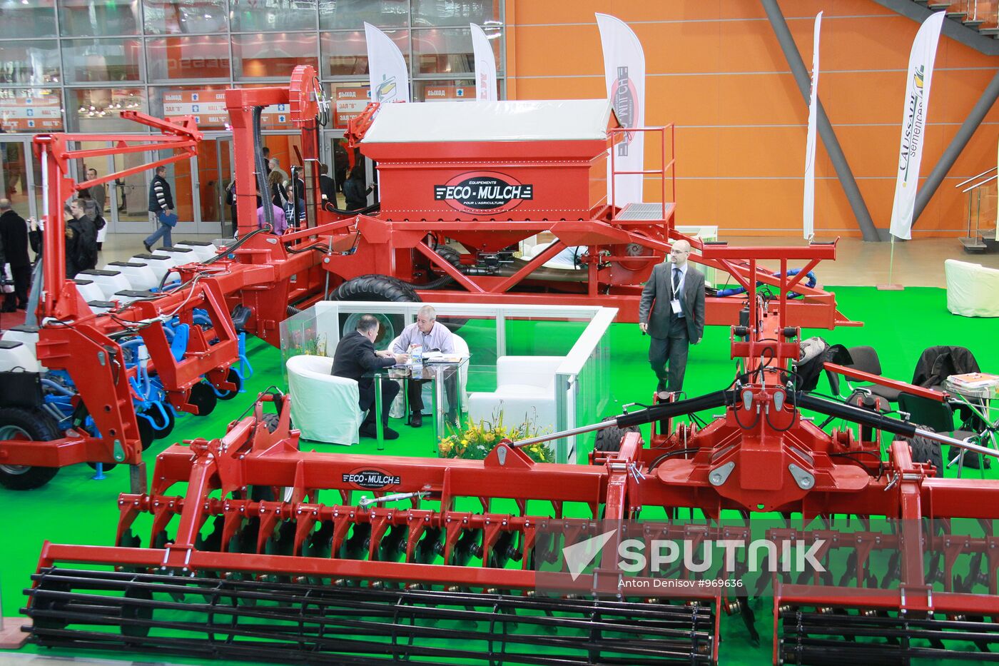 Opening of agro-industrial exhibition "Golden Autumn-2011"