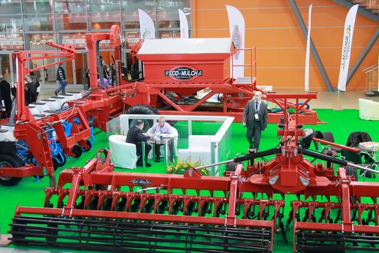 Opening of agro-industrial exhibition "Golden Autumn-2011"