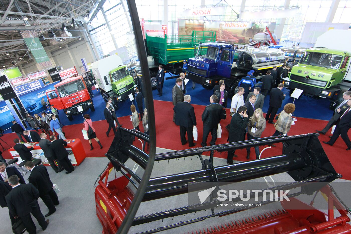 Opening of agro-industrial exhibition "Golden Autumn-2011"