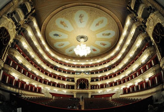 Bolshoi Theater reconstruction works completed in Moscow