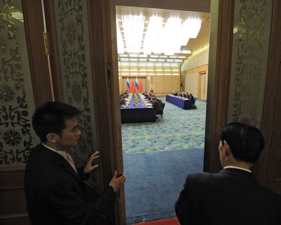 Russian-Chinese negotiations in Beijing