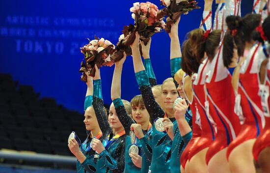 2011 Artistic Gymnastics World Championships. Day Five