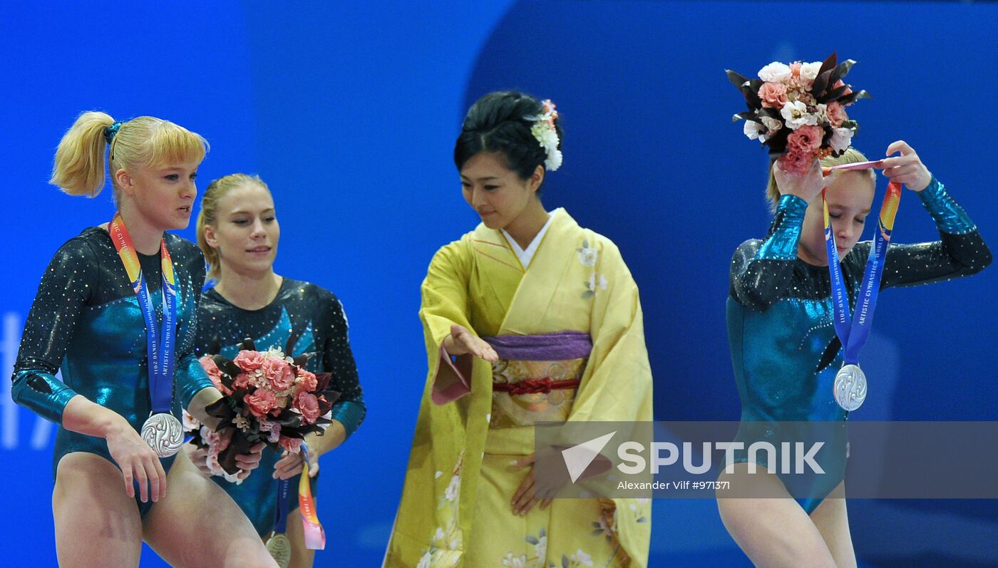 2011 Artistic Gymnastics World Championships. Day Five