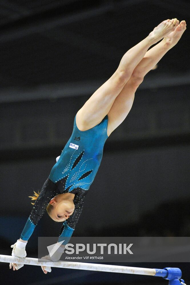 2011 Artistic Gymnastics World Championships. Day Five
