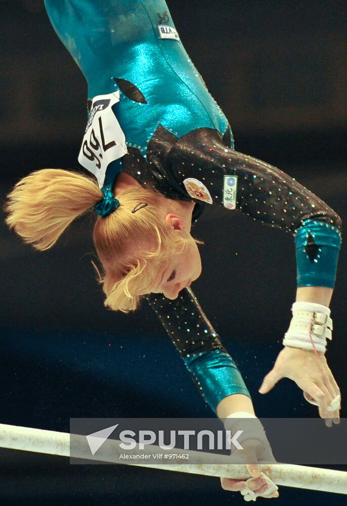 2011 Artistic Gymnastics World Championships. Day Five