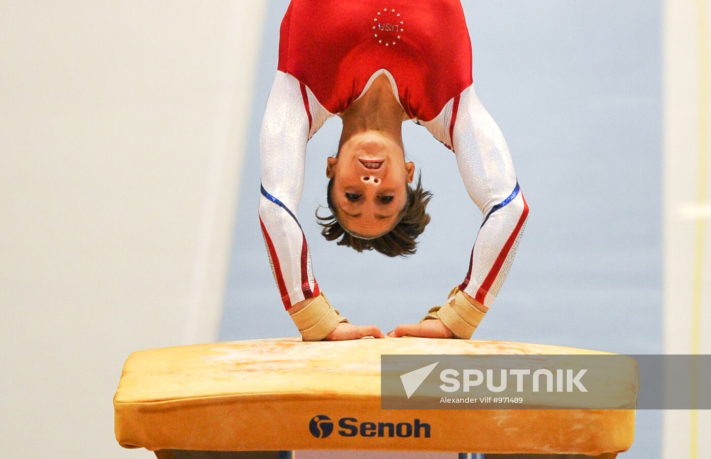 2011 Artistic Gymnastics World Championships. Day Five