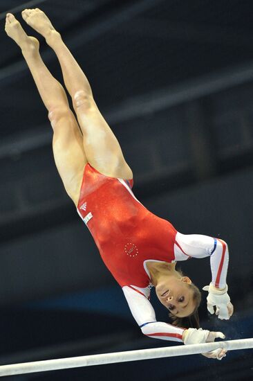 2011 Artistic Gymnastics World Championships. Day Five