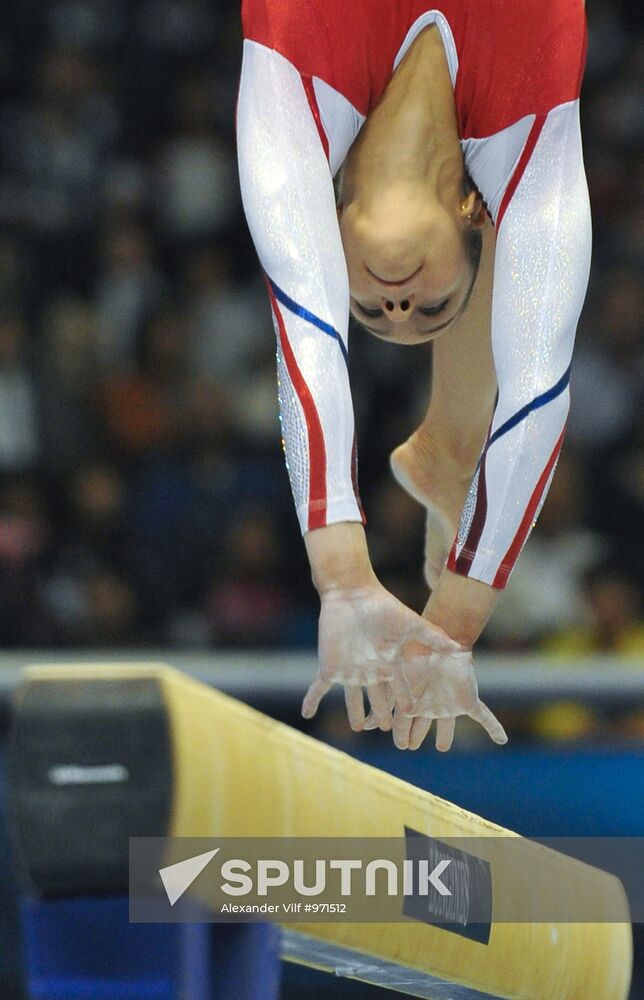 2011 Artistic Gymnastics World Championships. Day Five