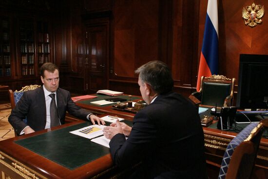Dmitry Medvedev meets with Valery Serdyukov