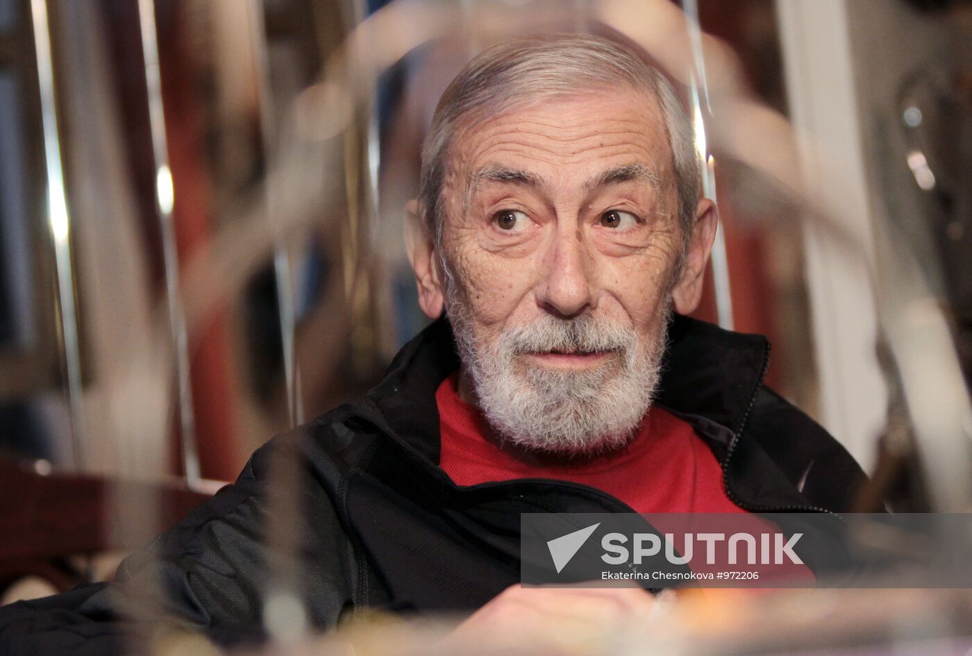 Vakhtang Kikabidze gives interview