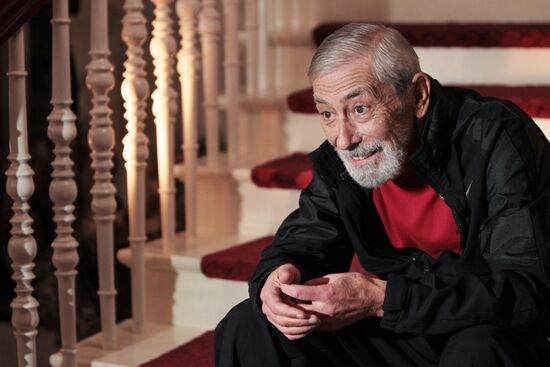 Vakhtang Kikabidze gives interview