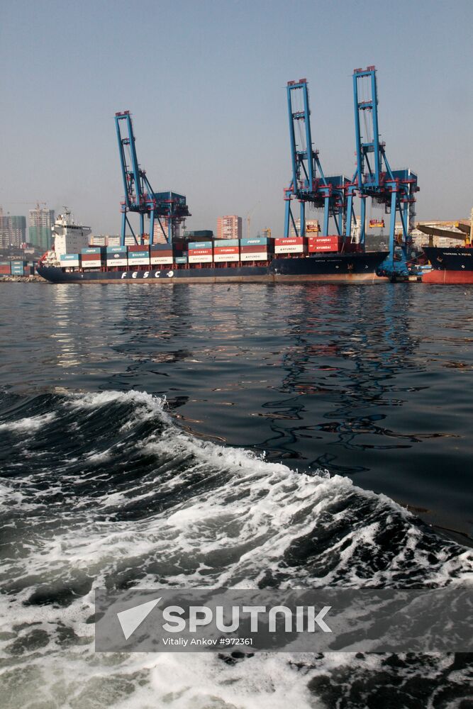 Vladivostok merchant seaport