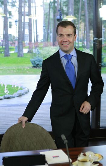 Dmitry Medvedev meets with farming industry workers in Gorki