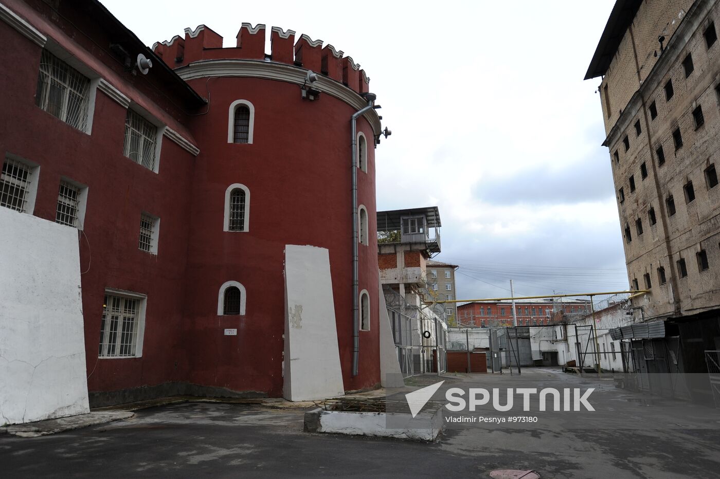 Intercession Day at Butyrskaya prison