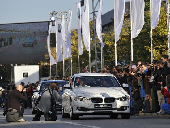 BMW presents new generation 3 series Sedan
