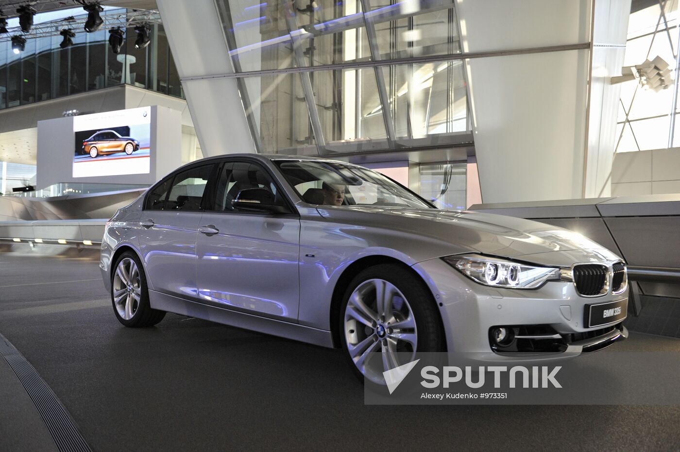 BMW presents new generation 3rd series Sedan