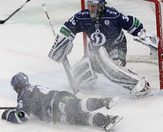 KHL Hockey: Dynamo Moscow vs. Tractor