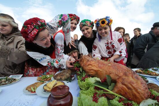 Pork festival in Mirgorod, Poltava Region