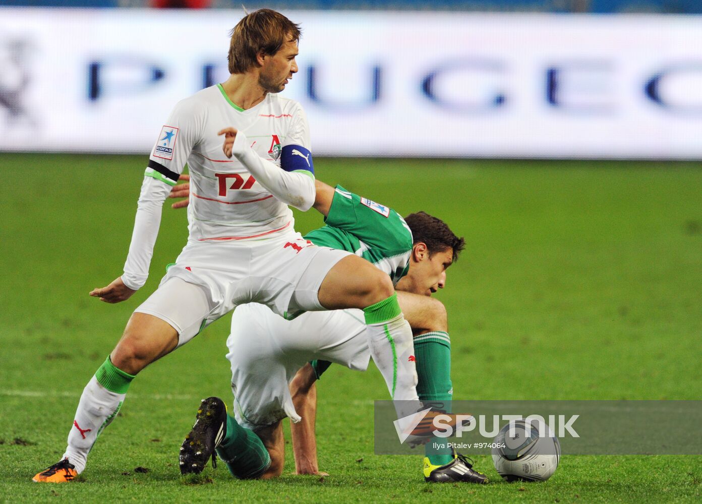 Football. RPFL. Match "Lokomotiv" - "Tom"