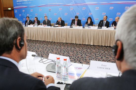 Vladimir Putin at plenary sitting of Advisory Council